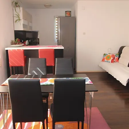 Apartman M.mahala Apartment *